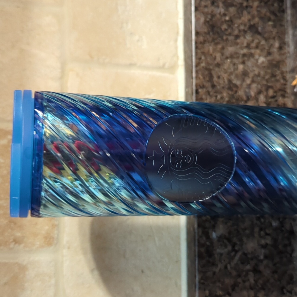 Starbucks Holiday 2023 Insulated Ribbon Tumbler Icicle Iridescent Blue 16 oz